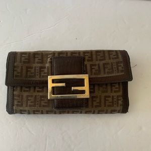 Fendi Authentic  vintage Tobacco Zucchino Print Style wallet ingood cond…